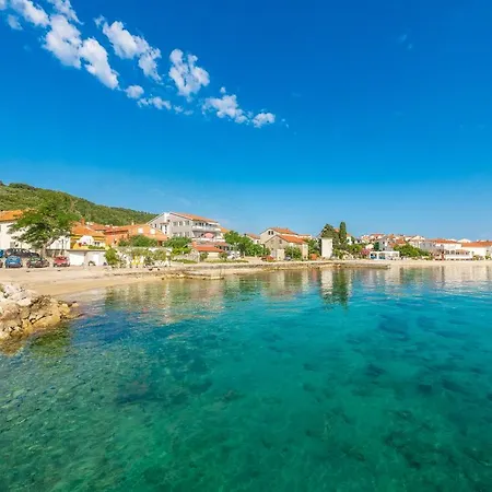 Little House By The Sea Preko